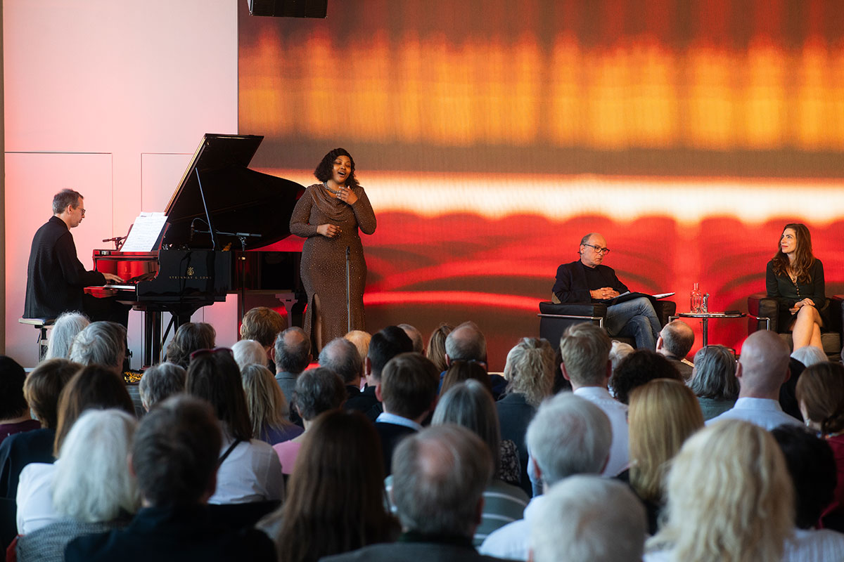 Andreas Skouras, Nontobeko Bhengu, Claus Spahn & Dana Grigorcea © Pierre Jarawan